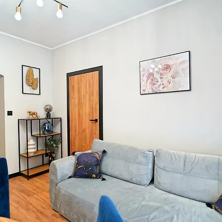 Everysky - Obroncow Pokoju 1d Lejlighed