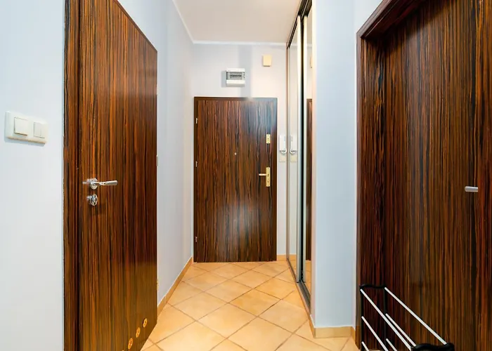 Everysky - Obroncow Pokoju 1d * Karpacz