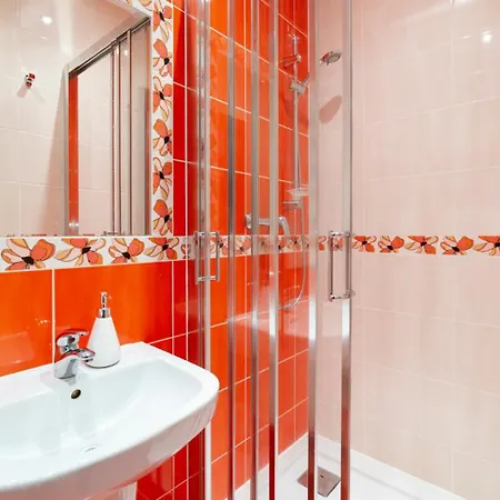 Appartement Everysky - Obroncow Pokoju 1d