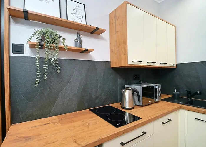 Appartamento Everysky - Obroncow Pokoju 1d *